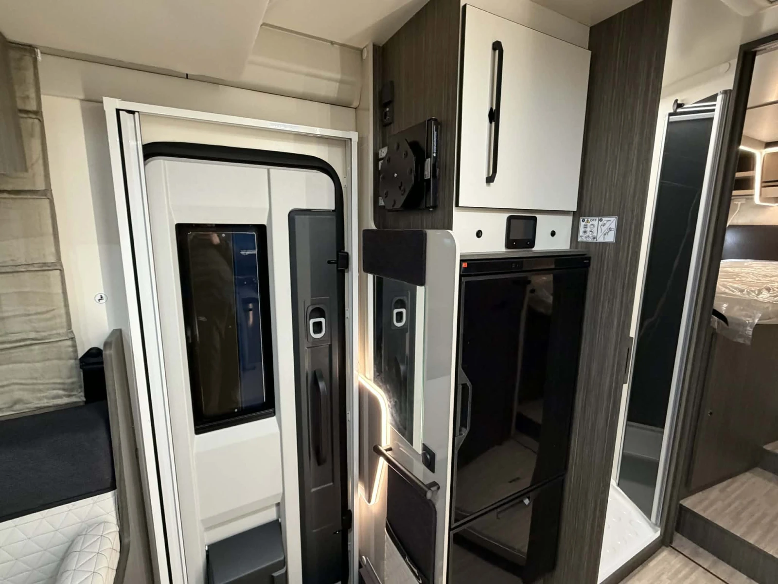 ������ McLouis 870 AT8 ��������* LIFEP�4* �������� | Mobile.bg � ����������� 10