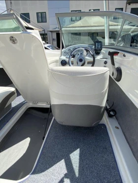 Моторна яхта Bayliner Marine GT 175+ MerCruiser MCM3.0, снимка 8 - Воден транспорт - 49172577