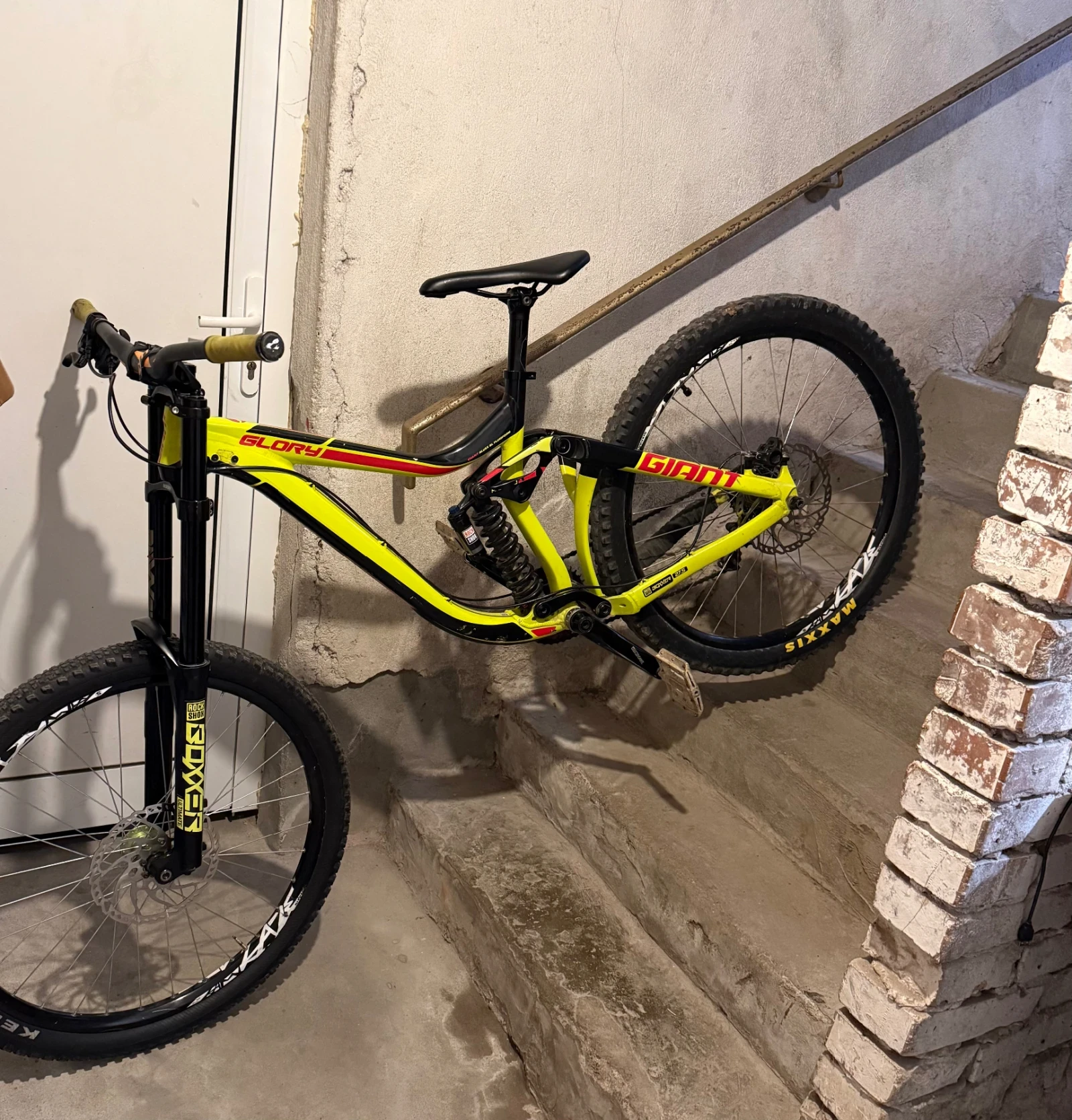  Giant Glory 2017 | Mobile.bg   4