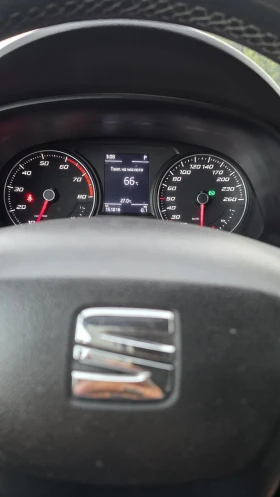 Seat Leon -CNG* Автоматик* ГОТОВА ЗА ТАКСИ , снимка 14