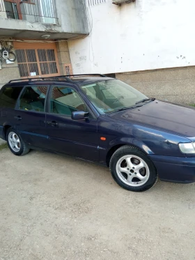VW Passat Комби, снимка 4