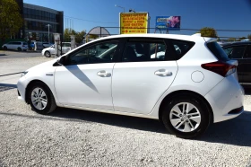 Toyota Auris 1.8 HYBRID, снимка 4