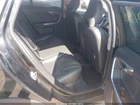 Volvo V60 Cross Country T5 - 25500 лв. / 13037.94 € - 50846562 13