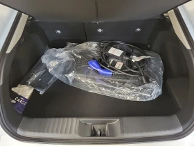 Toyota Prius XSE Plug-In HYBRID * CARFAX* , снимка 14