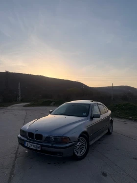 BMW 530 ТОП ТОП ЦЕНА КОЖЕНО РЕКАРО ПОДГРЕВИ И ОЩЕ  ЕКСТРИ