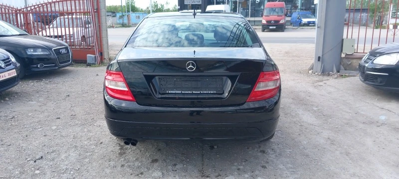 Mercedes-Benz C 180 KOMPRESSOR, снимка 11 - Автомобили и джипове - 45249072