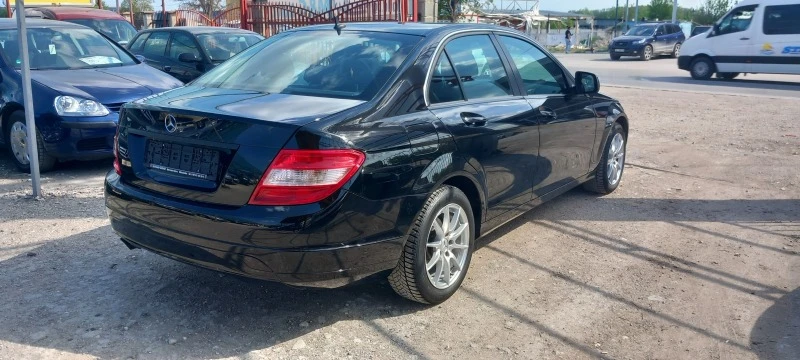 Mercedes-Benz C 180 KOMPRESSOR, снимка 13 - Автомобили и джипове - 45249072