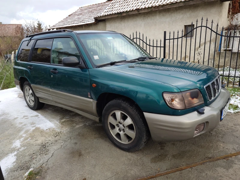 Subaru Forester, снимка 1 - Автомобили и джипове - 48565276