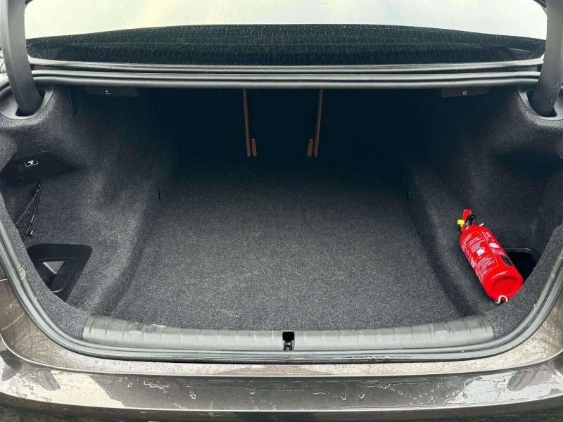 BMW 520 G30, снимка 11 - Автомобили и джипове - 52407825