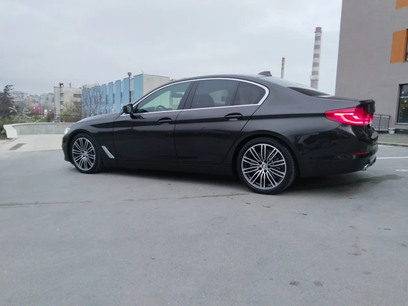BMW 520 G30, снимка 4 - Автомобили и джипове - 52407825