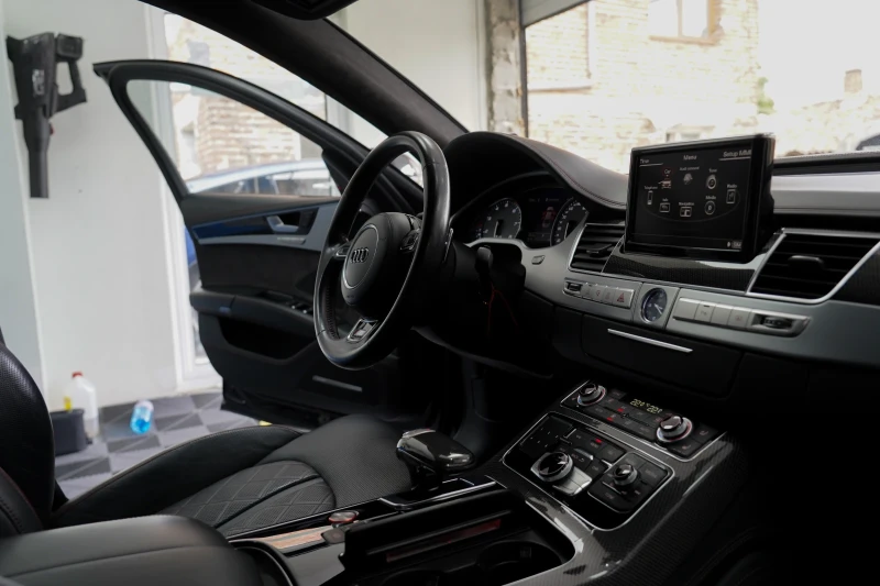 Audi S8 Ceramic carbon , снимка 3 - Автомобили и джипове - 52590615