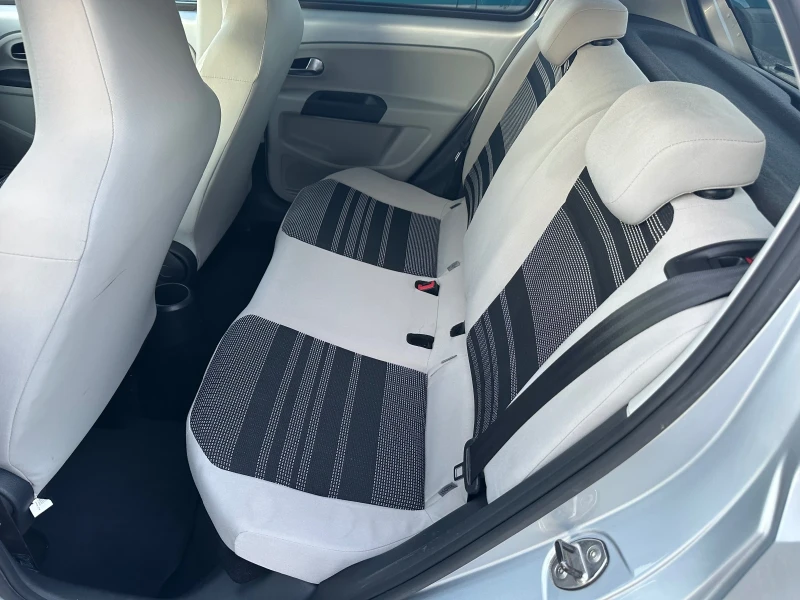 Seat Mii 1.0 MPI Ecomotive, снимка 11 - Автомобили и джипове - 51464458