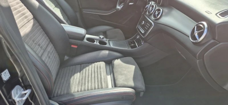 Mercedes-Benz CLA 250 2.0-211кс.4Х4, снимка 14 - Автомобили и джипове - 51896381