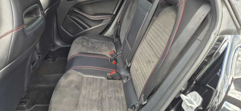 Mercedes-Benz CLA 250 2.0-211кс.4Х4, снимка 10 - Автомобили и джипове - 51896381