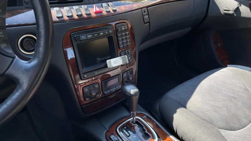 Mercedes-Benz S 320, снимка 15 - Автомобили и джипове - 51924747