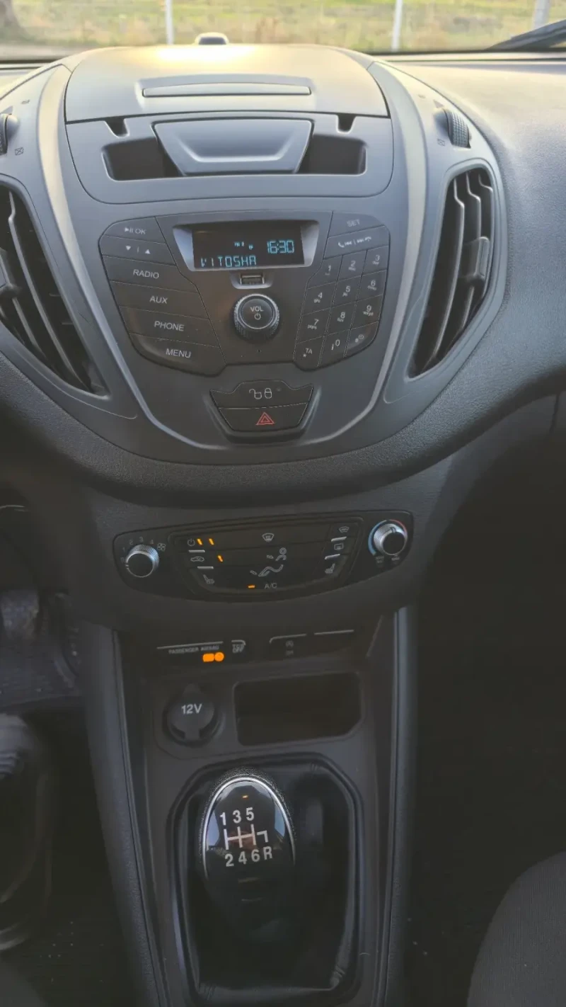 Ford Courier Panel Van , 1.5 TDCi, снимка 7 - Автомобили и джипове - 52043874