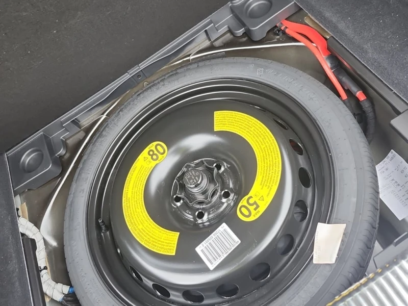 Audi A5 * PREMIUM PLUS * CARFAX * БЕЗ ПЪРВОНАЧАЛНА ВНОСКА, снимка 14 - Автомобили и джипове - 52855948