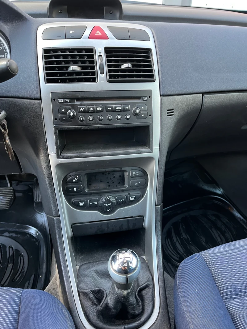 Peugeot 307, снимка 13 - Автомобили и джипове - 53180707