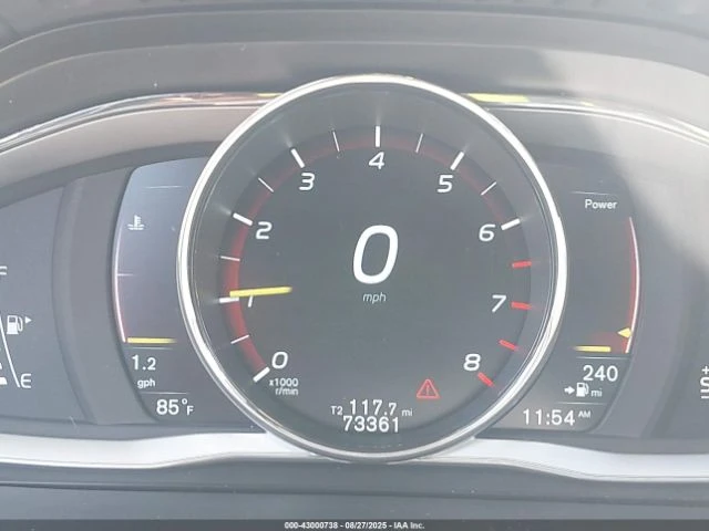 Volvo V60 Cross Country T5 - изображение 9