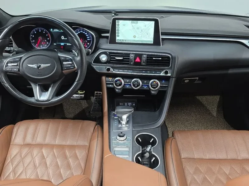 Genesis G70  2.0T Elite, снимка 7 - Автомобили и джипове - 55263957