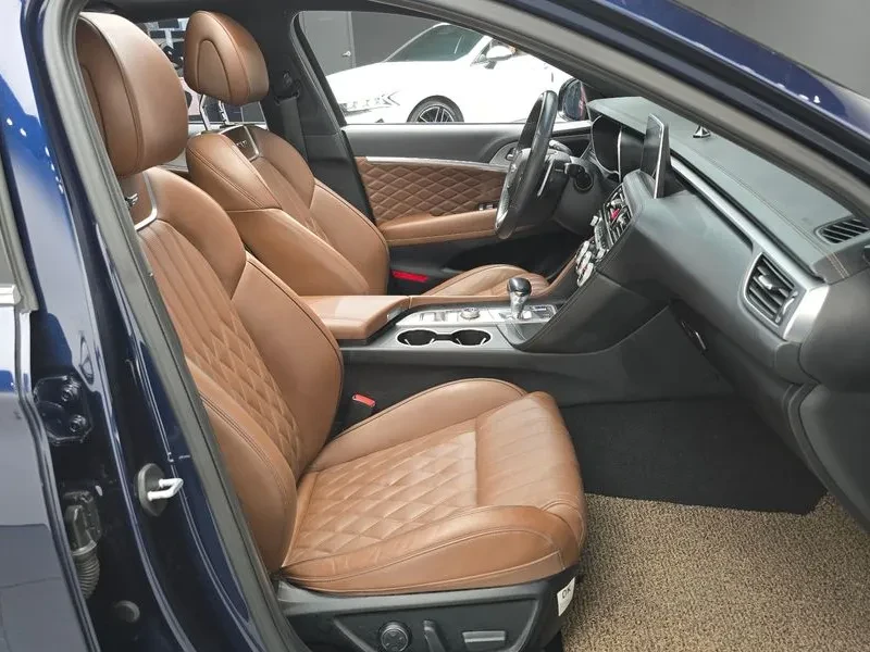 Genesis G70  2.0T Elite, снимка 11 - Автомобили и джипове - 55263957
