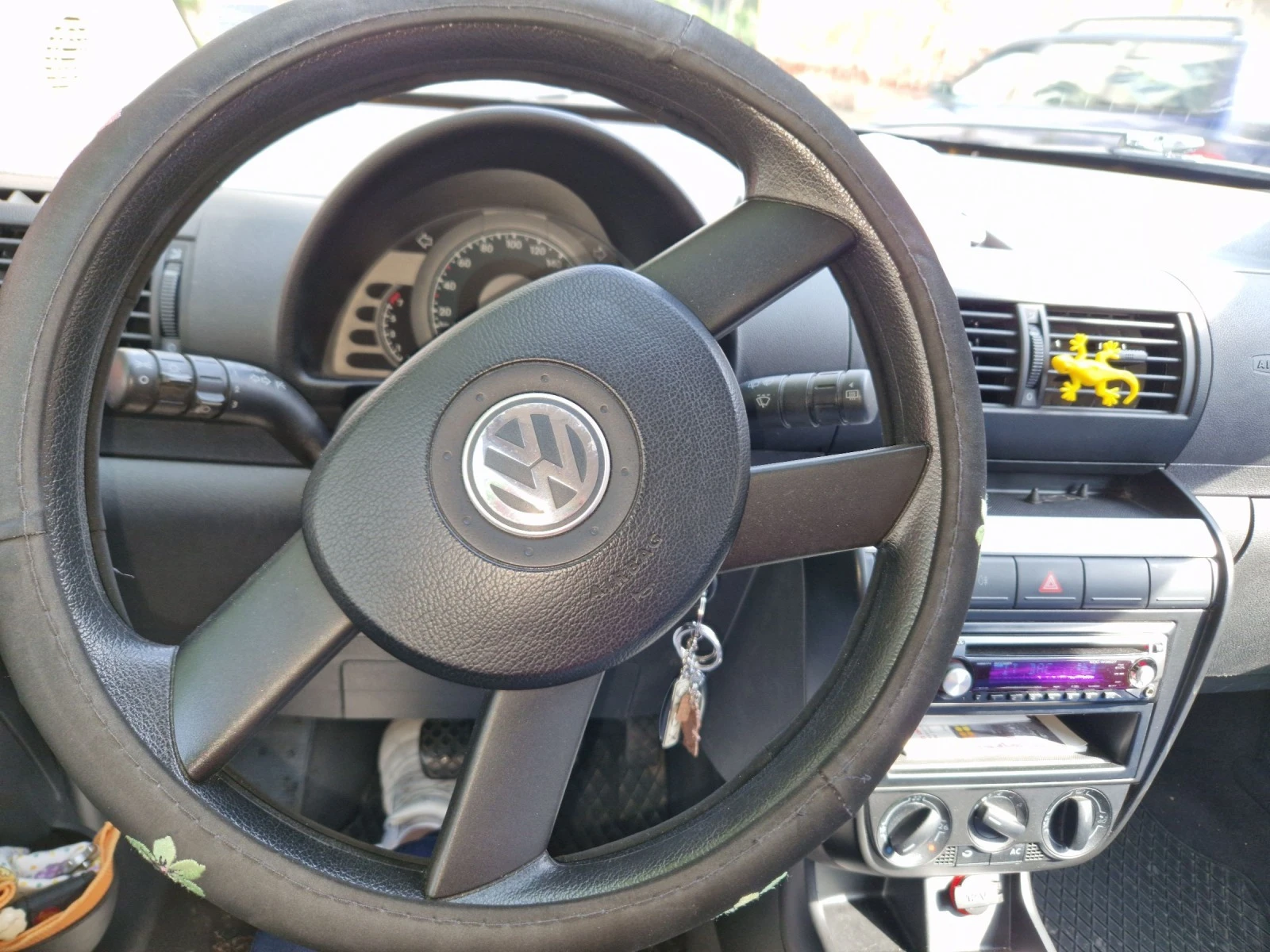 VW Fox 1, 4 - изображение 10
