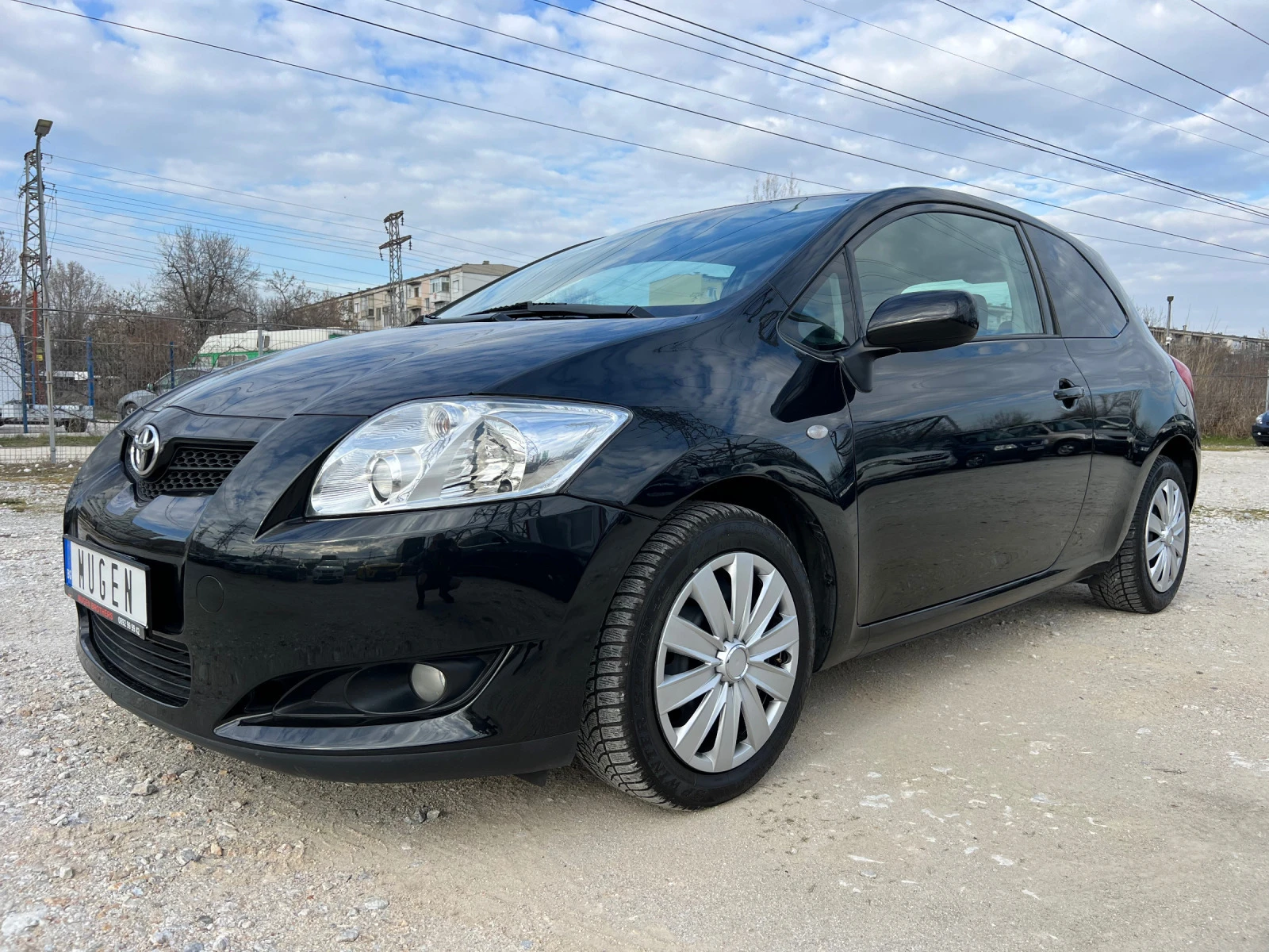 Toyota Auris БЕНЗИН / 2010 - изображение 2