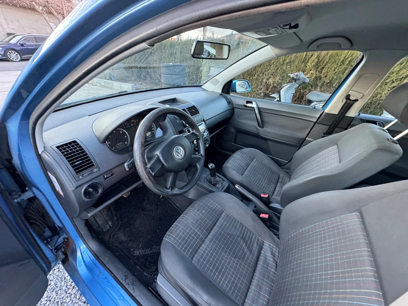 VW Polo 1.9тди 105к.с климатик  - изображение 8