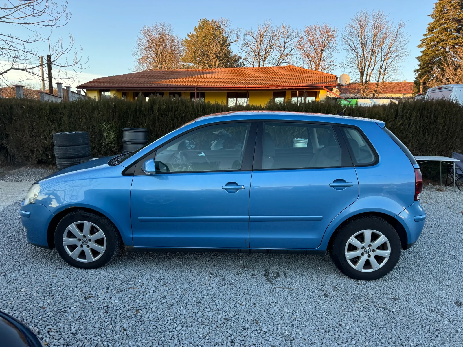 VW Polo 1.9тди 105к.с климатик  - изображение 7