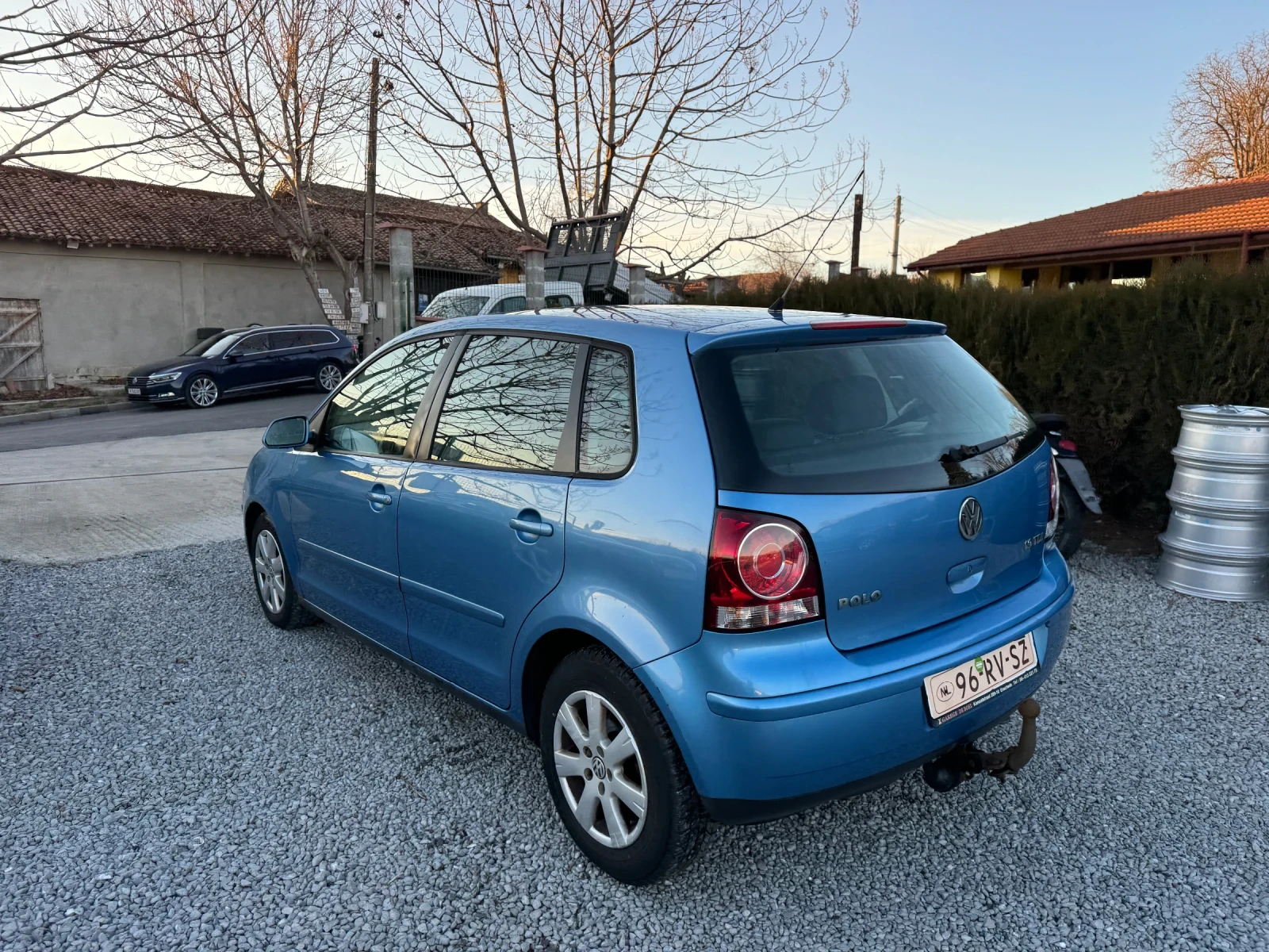 VW Polo 1.9тди 105к.с климатик  - изображение 6