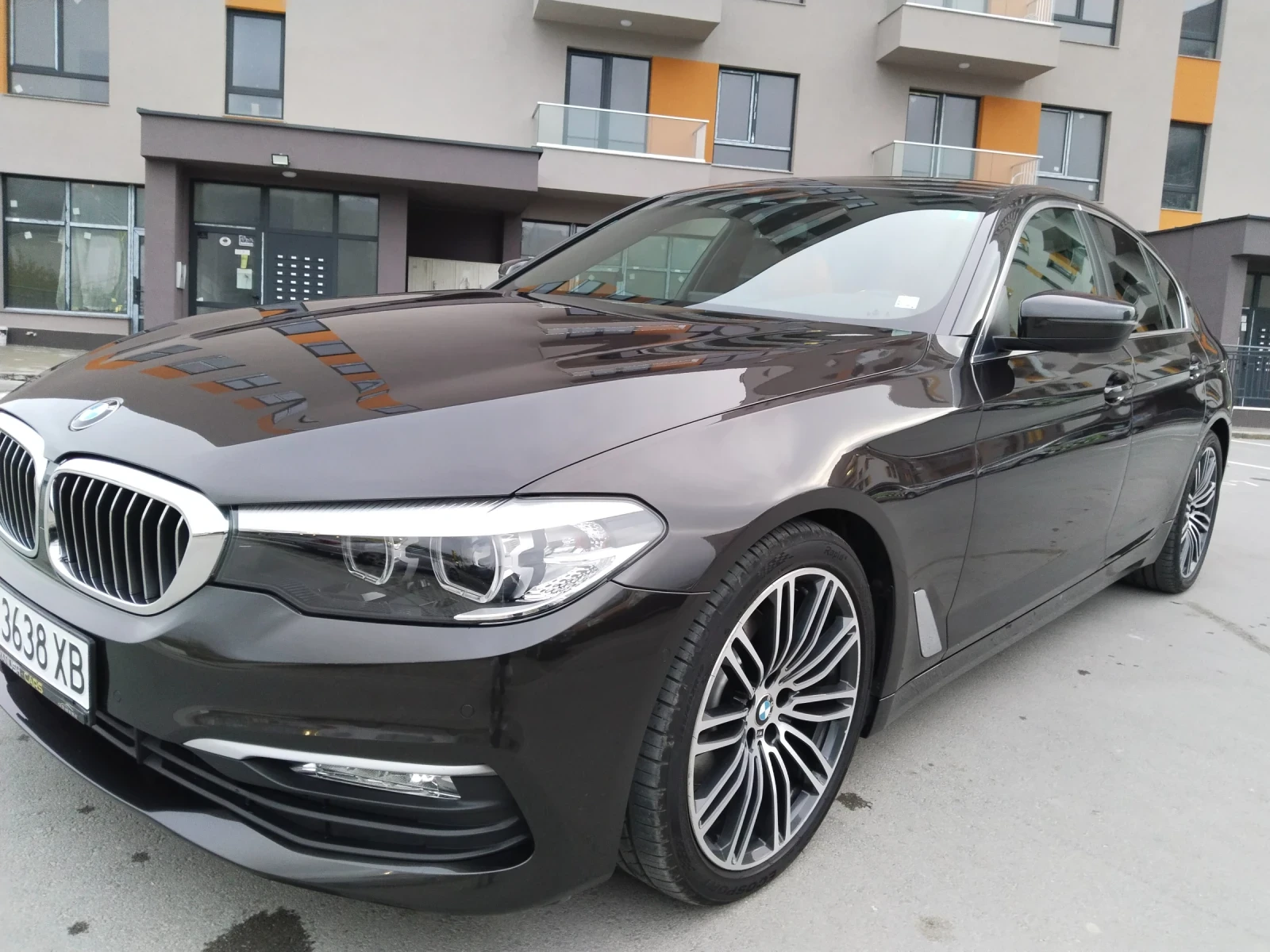 BMW 520 G30 - изображение 7