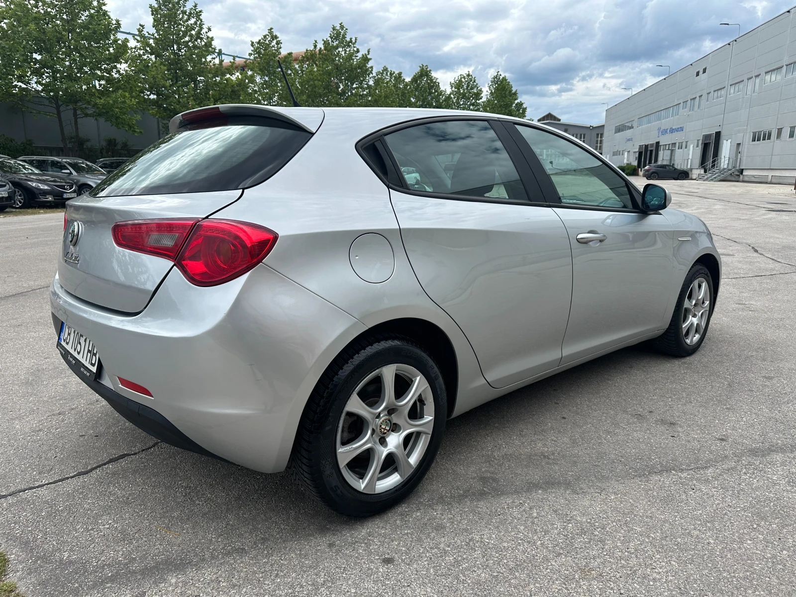 Alfa Romeo Giulietta 1.6d 105 к.с. - изображение 4