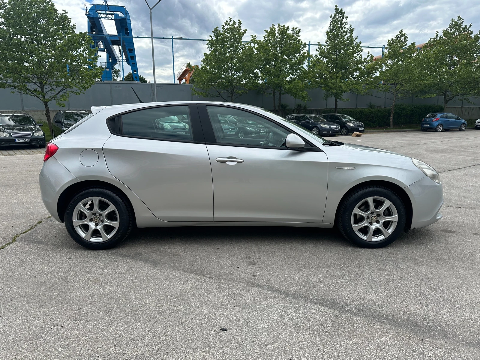 Alfa Romeo Giulietta 1.6d 105 к.с. - изображение 5