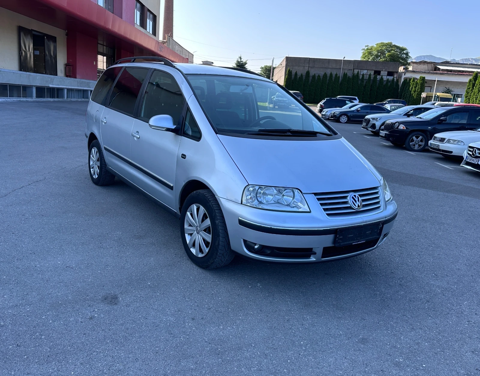 VW Sharan 2.0TDI - 7 МЕСТА - КЛИМАТРОНИК - изображение 3