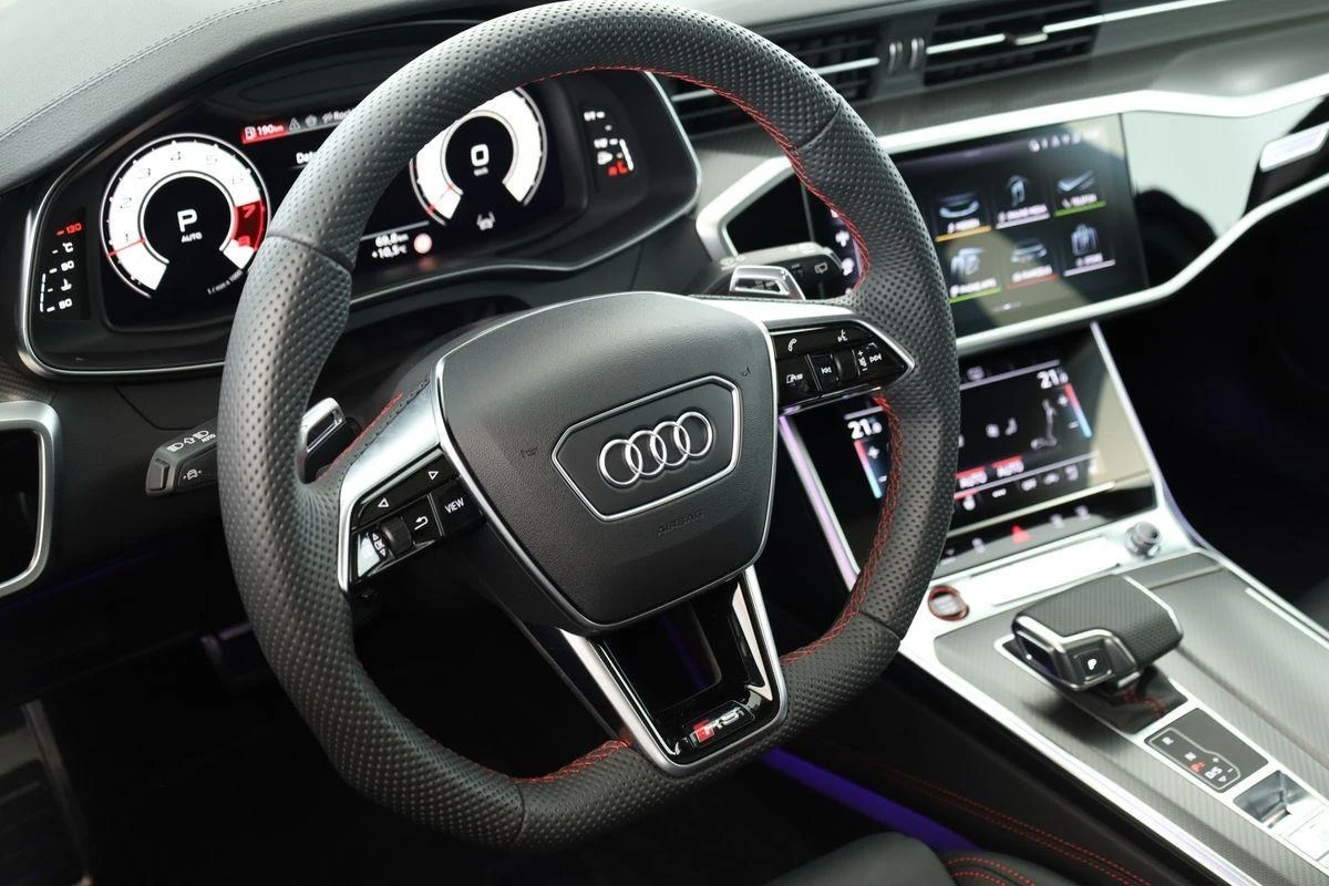Audi Rs6 PERFORMANCE CARBON DYNAMIC B&O MATRIX PANO - изображение 10