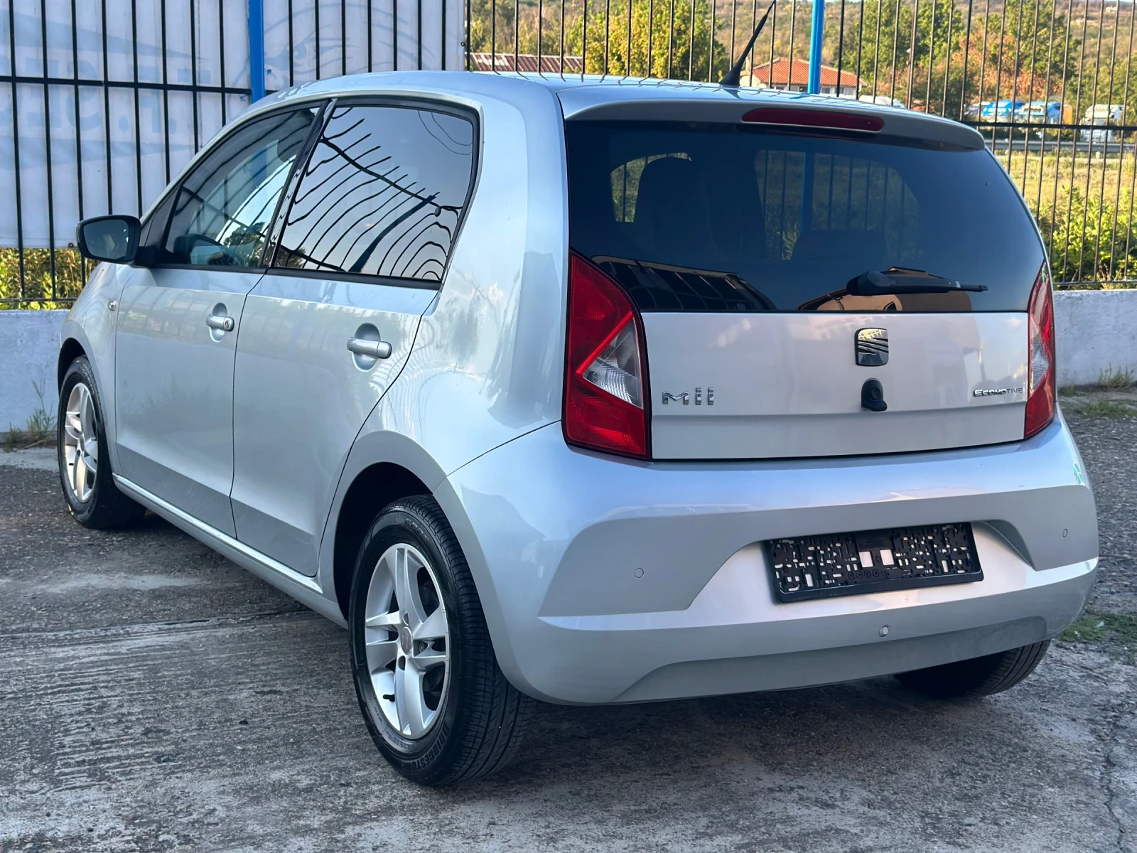 Seat Mii 1.0 MPI Ecomotive - изображение 4