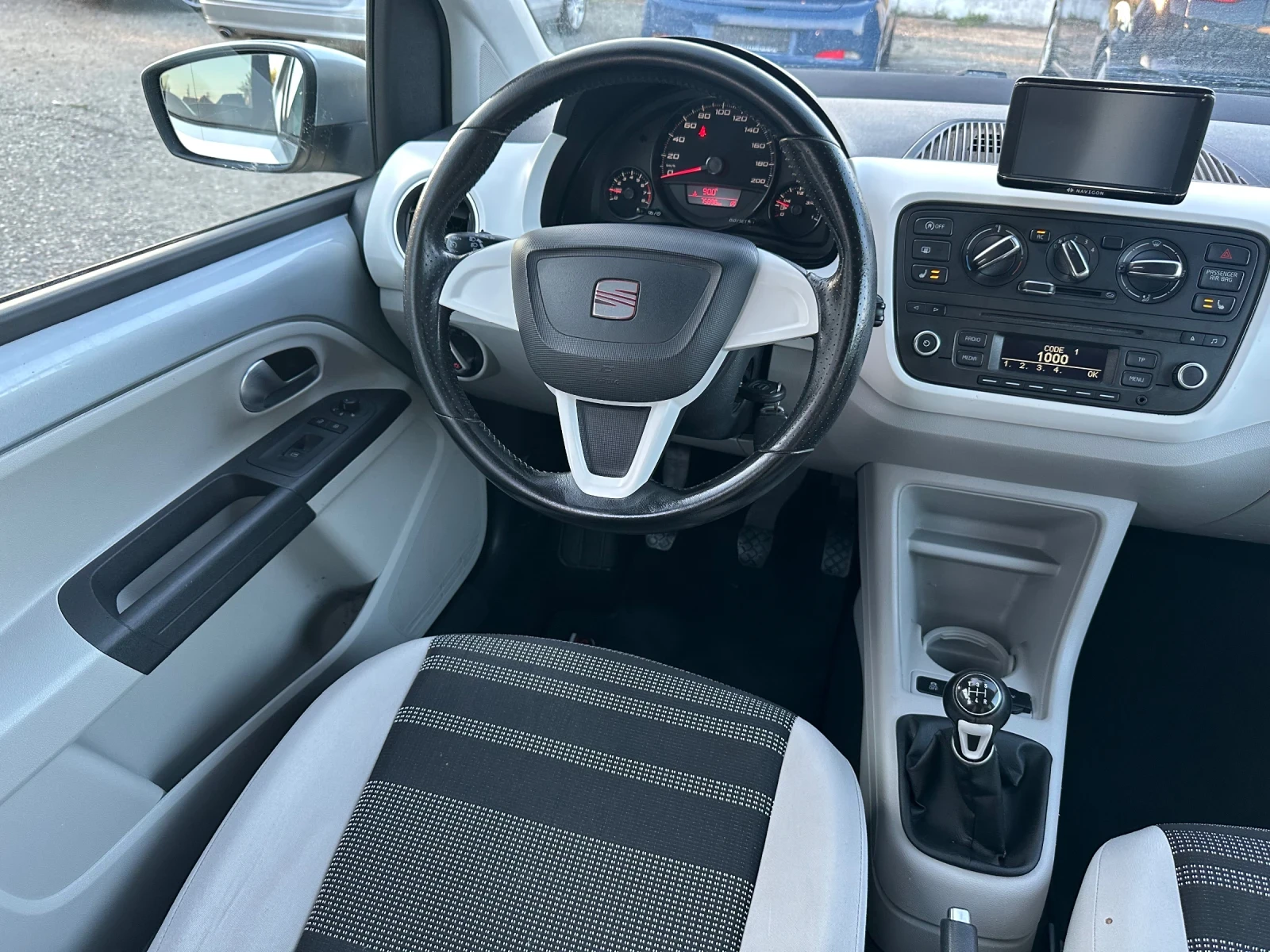 Seat Mii 1.0 MPI Ecomotive - изображение 8