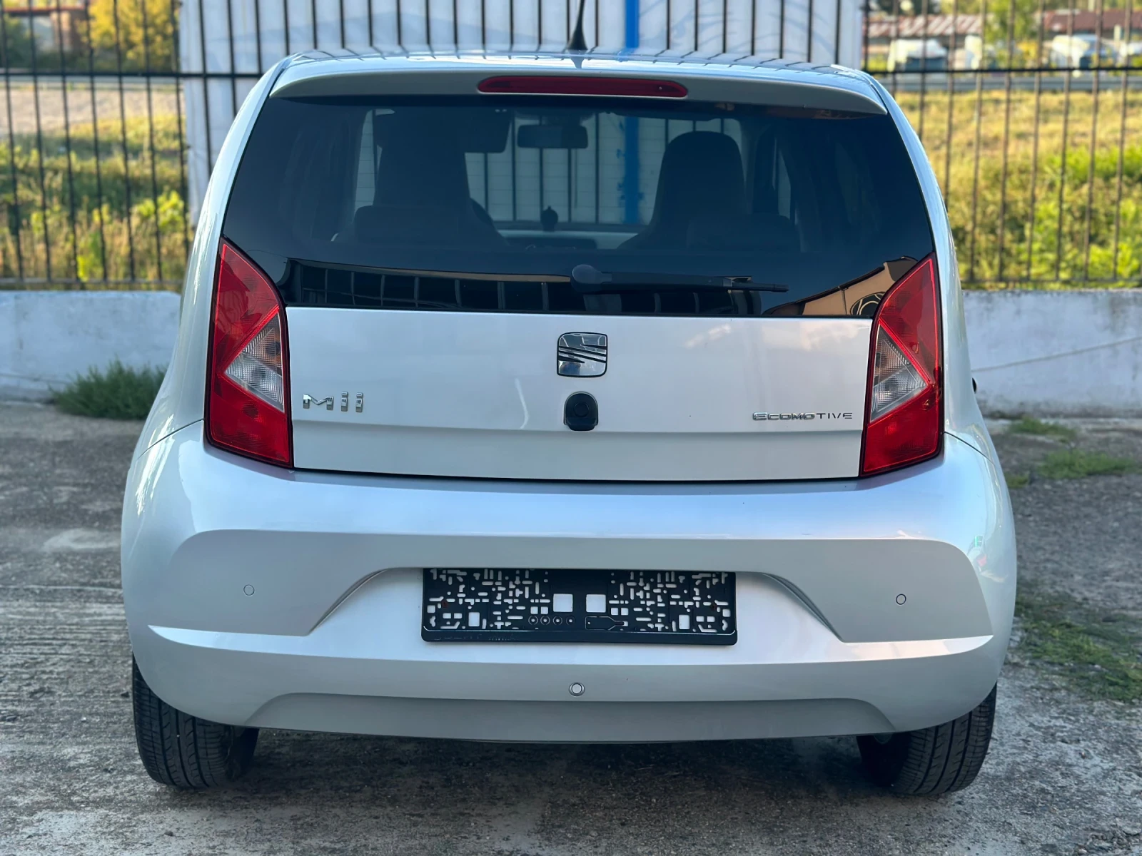 Seat Mii 1.0 MPI Ecomotive - изображение 6