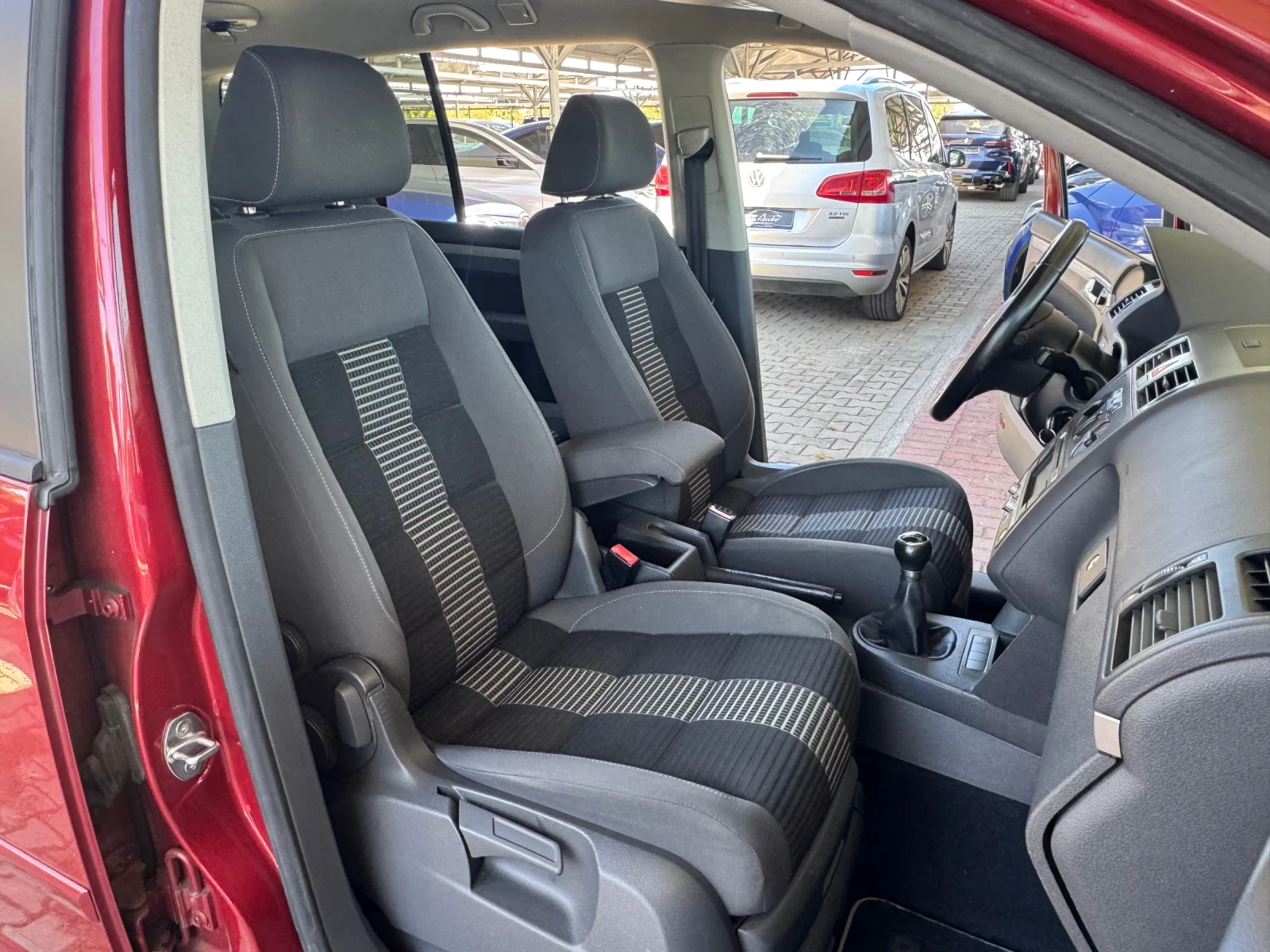 VW Touran 2.0TDI#UNITED#АВТОПИЛОТ#6СК#ПОДГРЕВ# - изображение 9