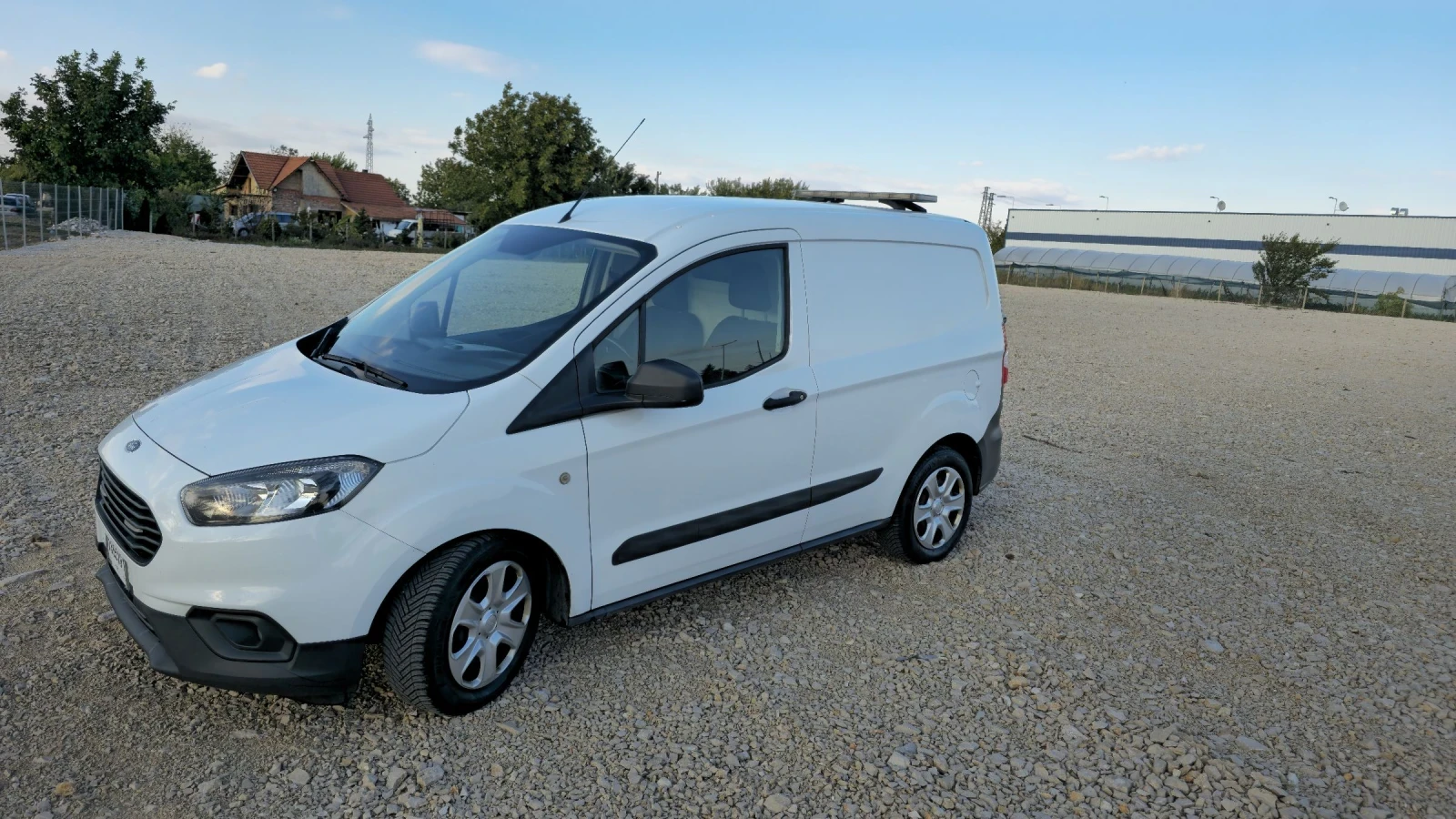 Ford Courier Panel Van , 1.5 TDCi - изображение 10