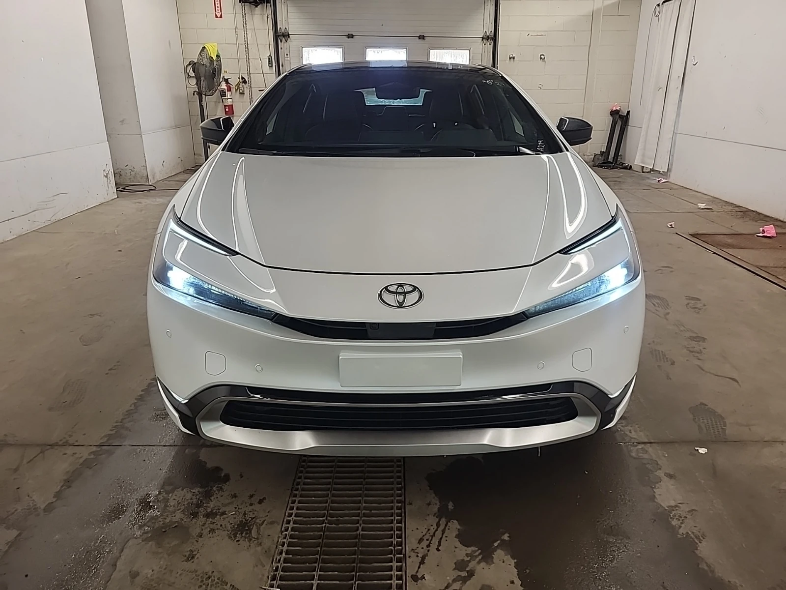 Toyota Prius XSE Plug-In HYBRID * CARFAX*  - изображение 5