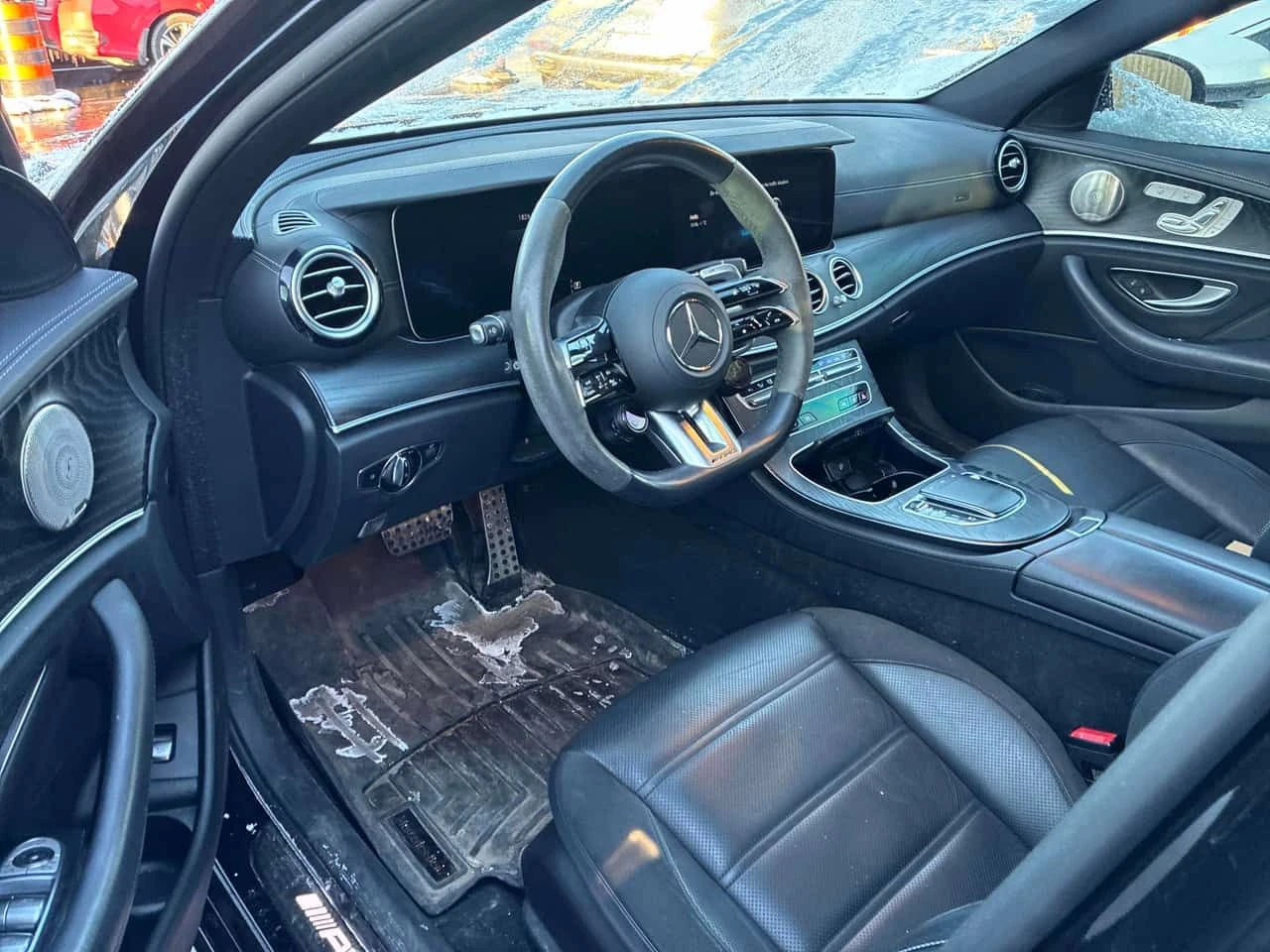 Mercedes-Benz E 53 AMG * CARFAX * ОТ ПРЕДСТАВИТЕЛ НА MERCEDES - изображение 7