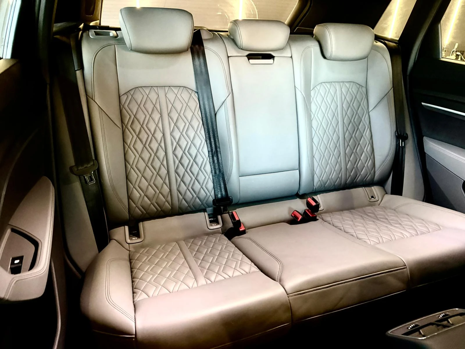 Audi E-Tron 50 * Quattro * 360 * Панорама * Лизинг, снимка 14 - Автомобили и джипове - 53738611