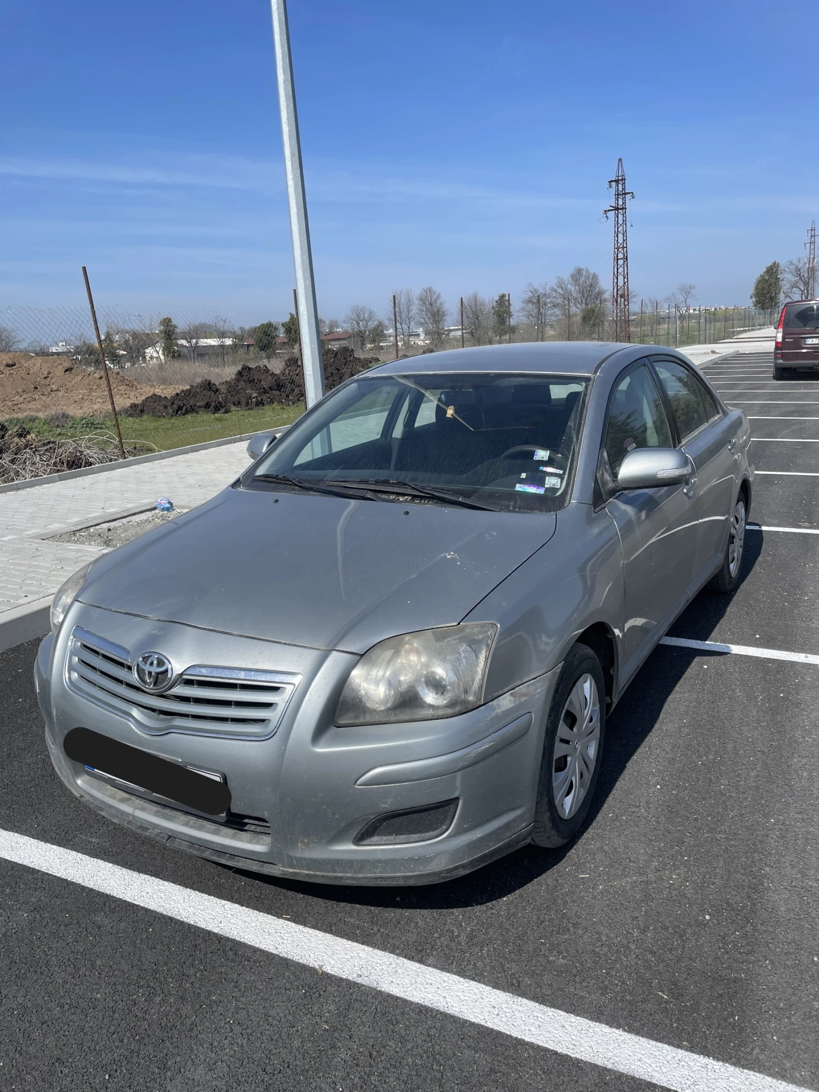 Toyota Avensis 1.8/LPG, снимка 2 - Автомобили и джипове - 53985920