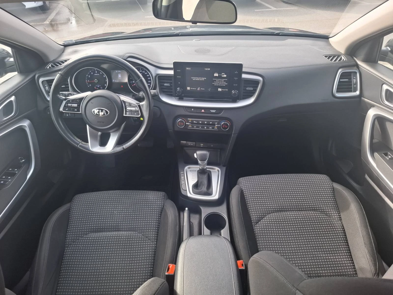 Kia Ceed 1.5 T-gdi Comfort Гаранция, снимка 8 - Автомобили и джипове - 54043930