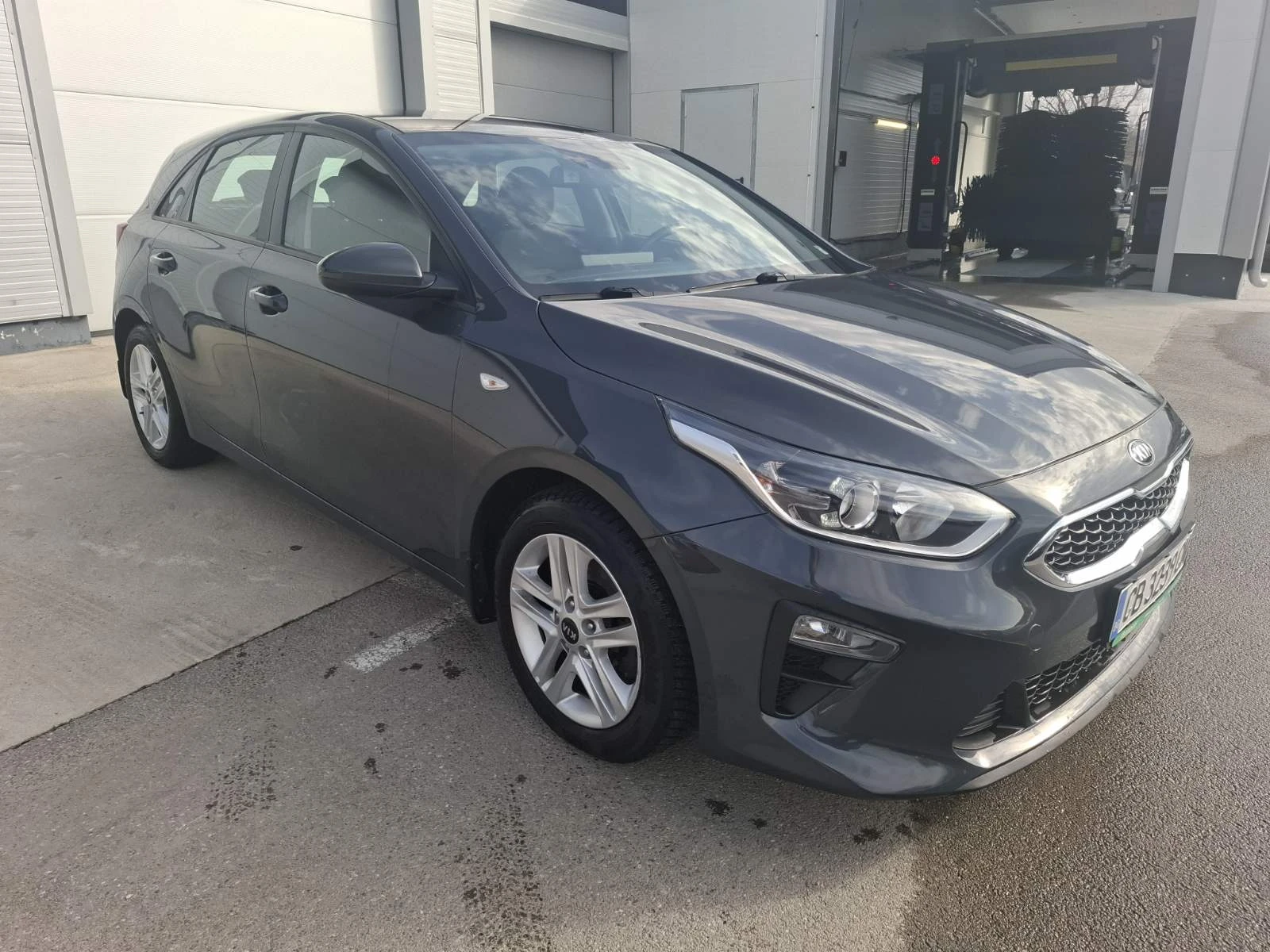 Kia Ceed 1.5 T-gdi Comfort Гаранция, снимка 3 - Автомобили и джипове - 54043930