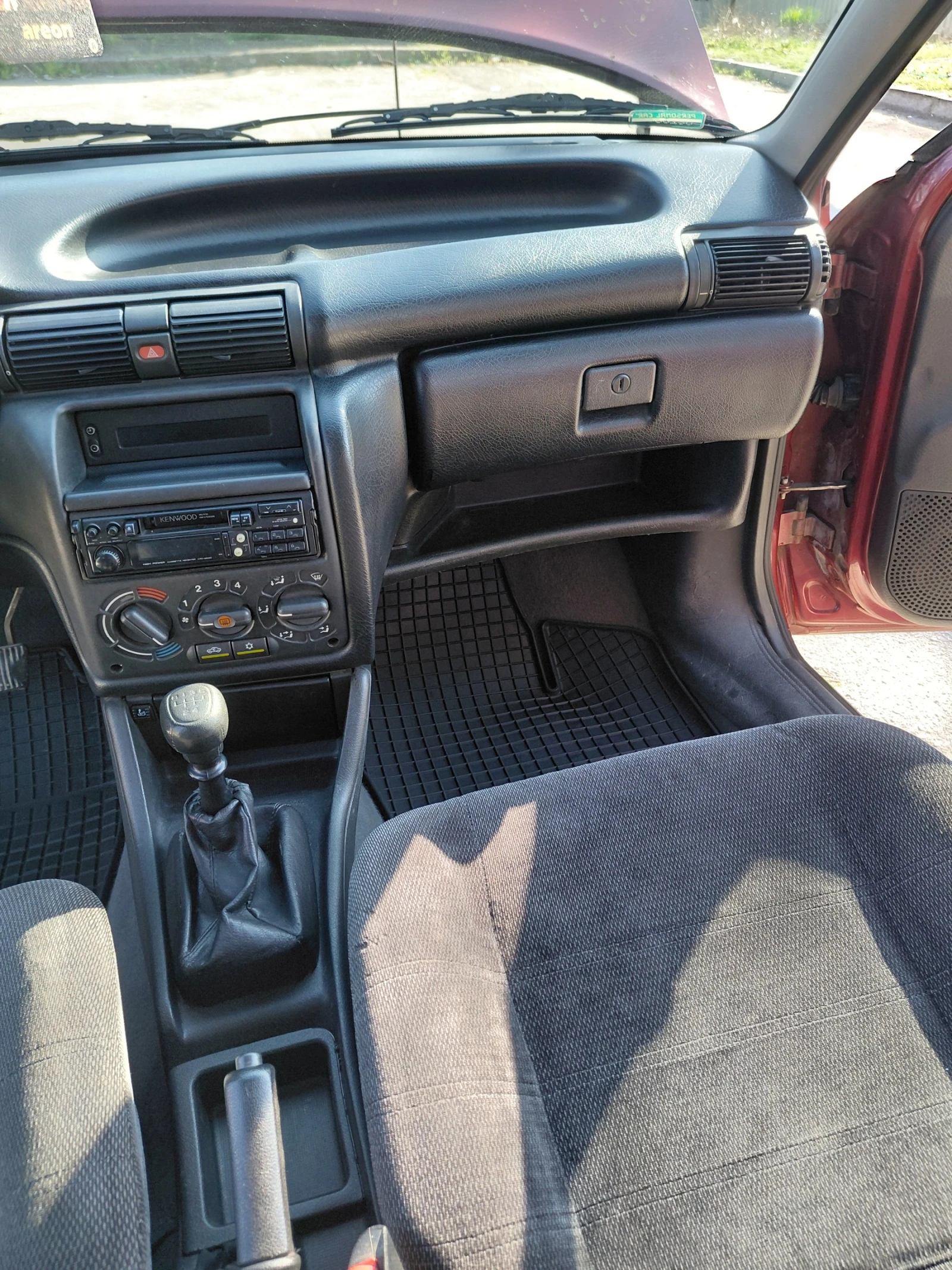 Opel Astra F, снимка 3 - Автомобили и джипове - 54127216