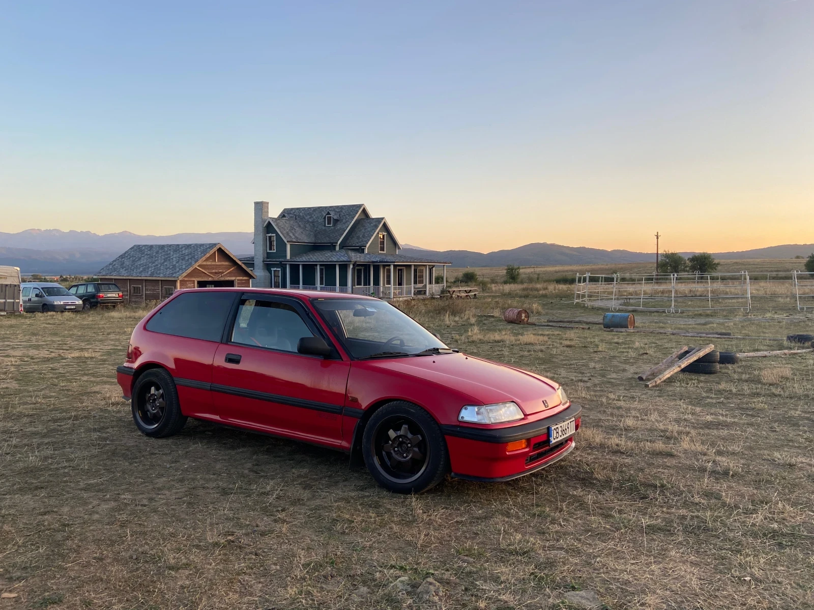 Honda Civic Спешно , снимка 3 - Автомобили и джипове - 54127744