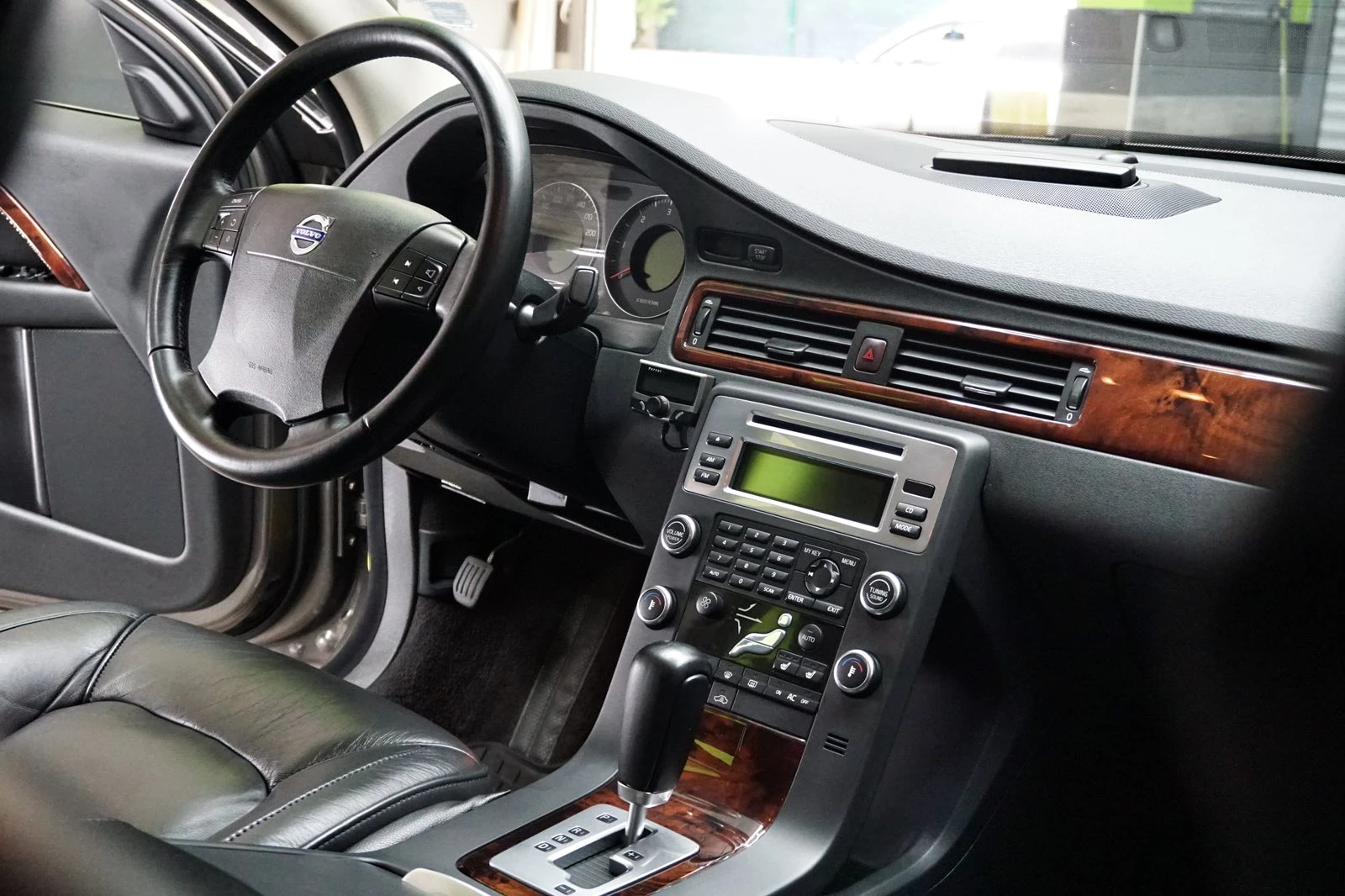 Volvo S80, снимка 3 - Автомобили и джипове - 54577169