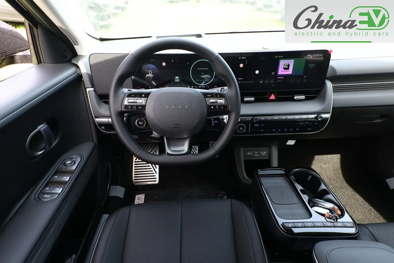 Hyundai Ioniq 5 Uniq 84kWh model 26, снимка 8 - Автомобили и джипове - 54701215